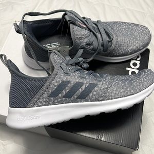 Adidas new in box size 9